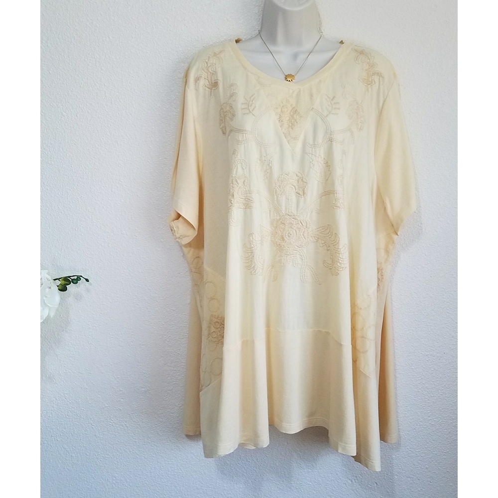 LOGO by Lori Goldstein Tunic Shirt